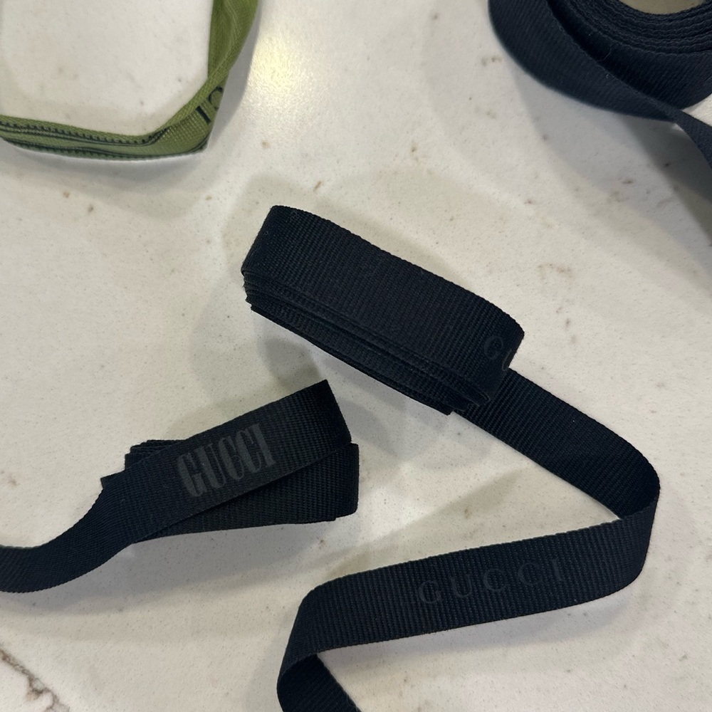Gucci Ribbons - 3 Different Styles - Picture 3 of 4